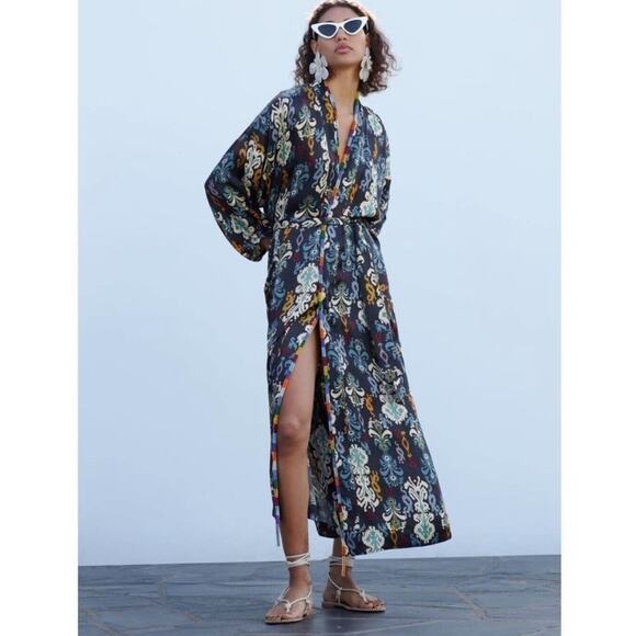 ZARA Blogger Fav Kimono Hanoi Beaded Print NEW Medium NWT - Picture 3 of 14